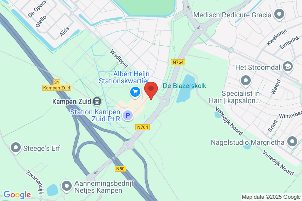 Wolf Bv, Guus Van Der