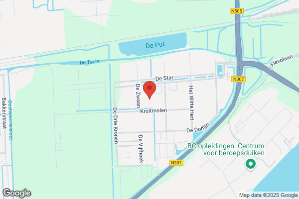 Woude, Van Der