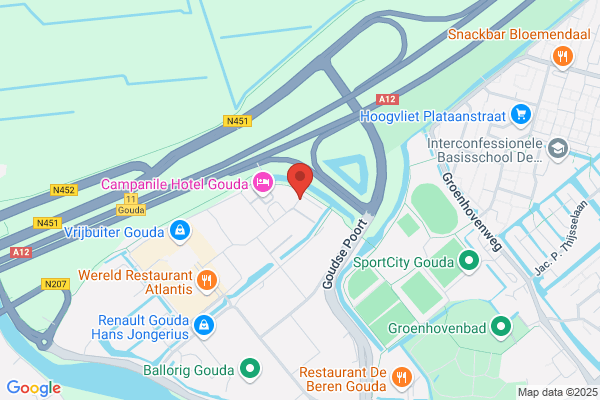 Waterbouwers In Bagger Kust En Overwerken, Ver Van