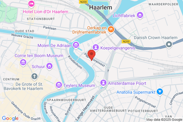 Harmsen, Lenneke