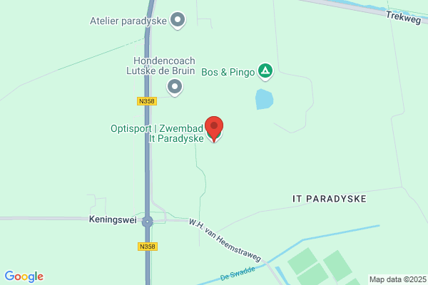 Zwembad It Paradyske