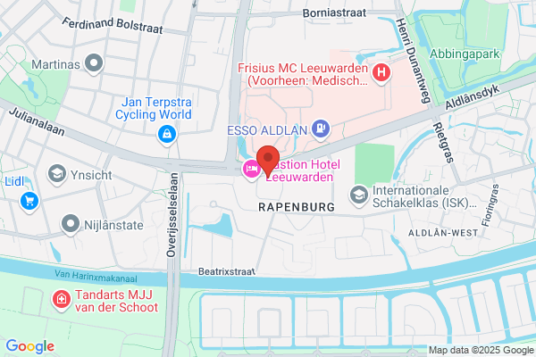 Jolanda Van Dijk, Massagepraktijk