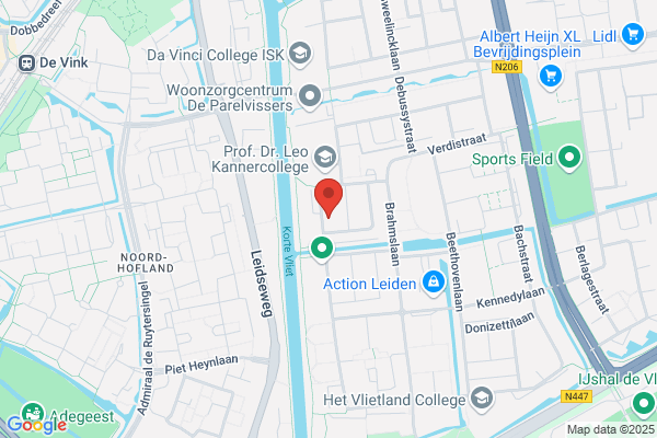 Bachkoor Holl, Sticht