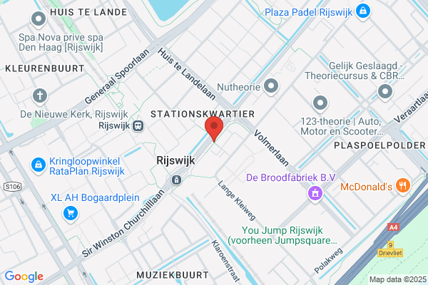 Waterbouwers In Bagger Kust En Overwerken, Ver Van